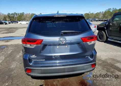 2018 Toyota Highlander Se из США, поврежденный, VIN 5TDKZRFH7JS260197